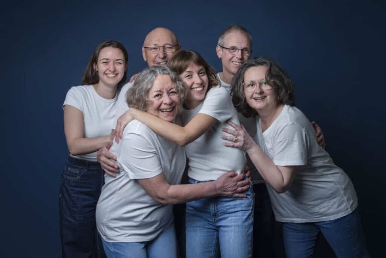 Séance photo multigénérationnelle en Essonne réunissant trois générations