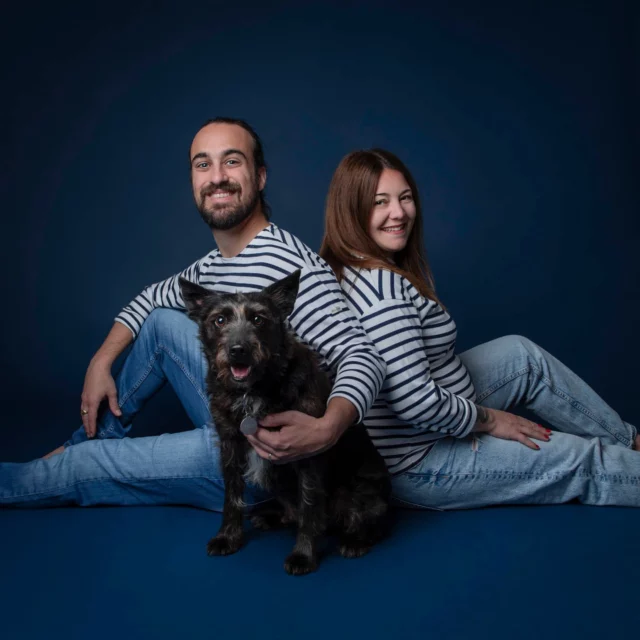 Le sais-tu ?
Les animaux de compagnie sont les bienvenus au studio.
Quel animal est déjà venu ? Chien, chat, poisson rouge, lapin.
Si tu venais au studio, tu viendrais avec qui ?

#futuremaman #babyboom #grossesse2025 #bebe2025 #femmenceinte #bientotmaman #porterlavie #shooting #maternite #photographefemmeenceinte #essonne #shootingphotogrossesse #shootingphoto #shootingphotofemmeenceinte #photocouleur #photographeessonne #photogrossesse #portraitdefamille #juvisy #nikon #photooftheday